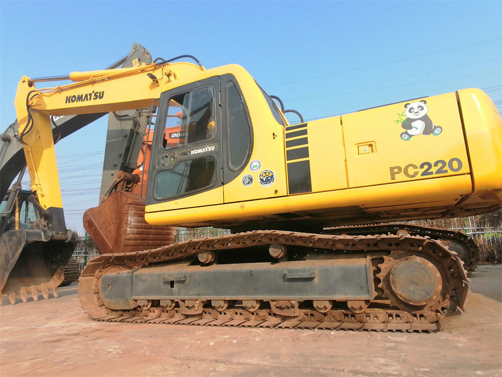 Χρησιμοποιημένος KOMATSU Pc220 εκσκαφέας της KOMATSU 22 της Ιαπωνίας προέλευσης μικρών τόνοι εκσκαφέων αντιολισθητικών αλυσίδων