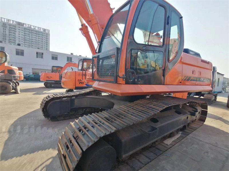 30 Backhoe Doosan DX300LC 9C εκσκαφέων αντιολισθητικών αλυσίδων τόνου υδραυλικός χρησιμοποιημένος μεγάλος εκσκαφέας