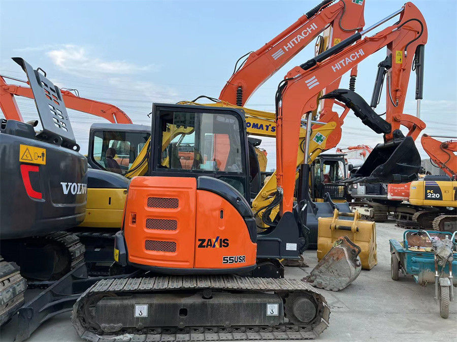 Χρησιμοποιημένο κόκκινο χρώμα βάρους 5tons εκσκαφέων αντιολισθητικών αλυσίδων Hitachi Zx55 μίνι