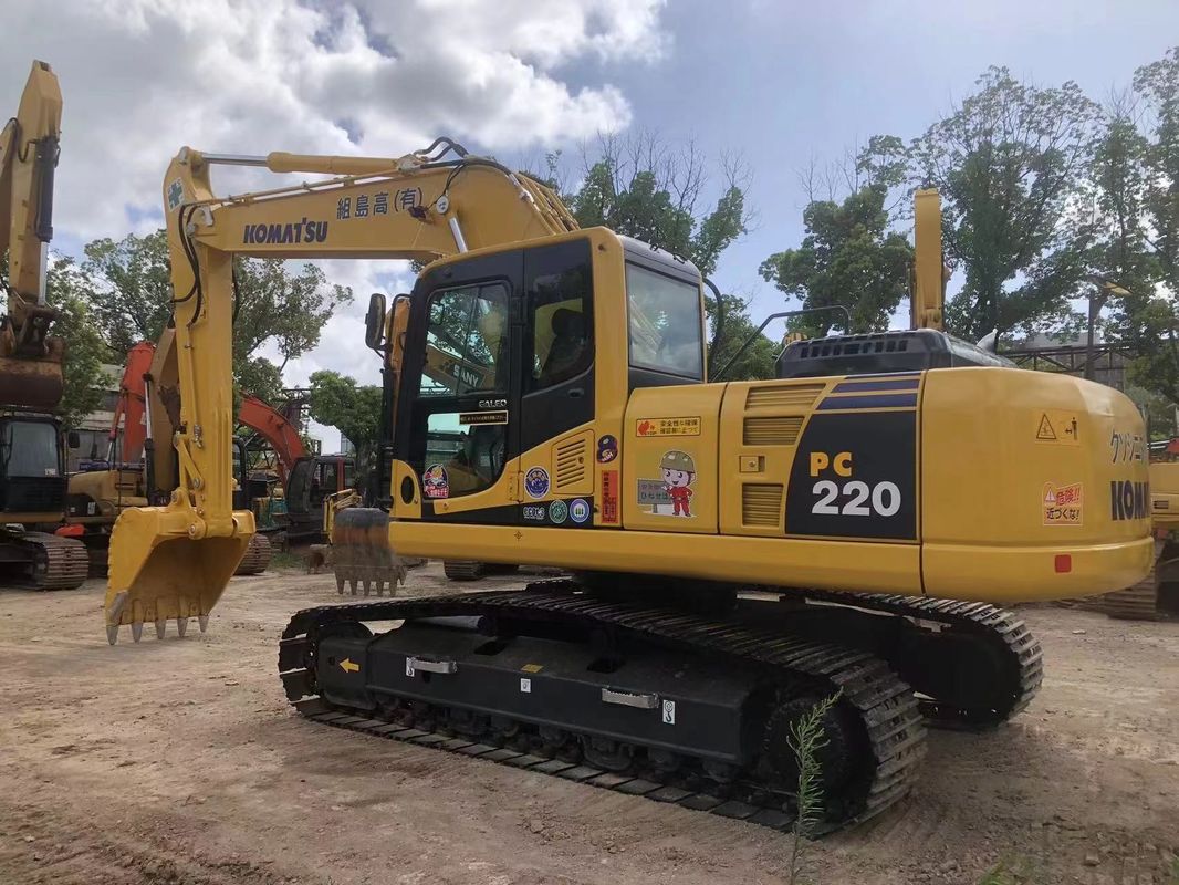 Η χρησιμοποιημένη KOMATSU pc220-8 εκσκαφέας 22 τόνοι εκσκαφέων KOMATSU PC220 από δεύτερο χέρι