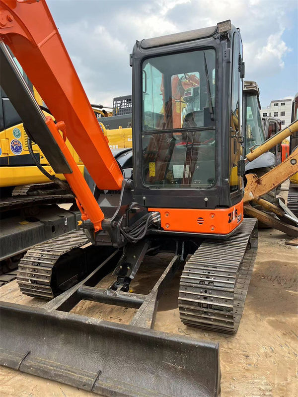 Χρησιμοποιούμενος εξορυκτής Hitachi ZX50U Mini Χρησιμοποιούμενος εξορυκτής Hitachi ZX50 Mini 5 τόνων