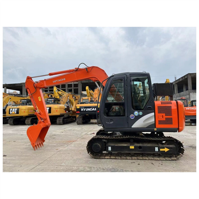 Χρησιμοποιούμενο Hitachi ZX70 Εκσκαφέας Zaxis70 Μικρός Εκσκαφέας Γης Κόκκινο χρώμα
