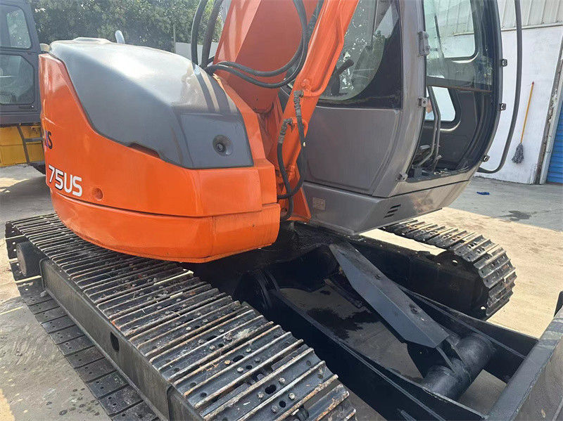Χρησιμοποιούμενος εξορυκτής Hitachi ZX75US Mini Χρησιμοποιούμενος εξορυκτής Hitachi ZX75 Mini