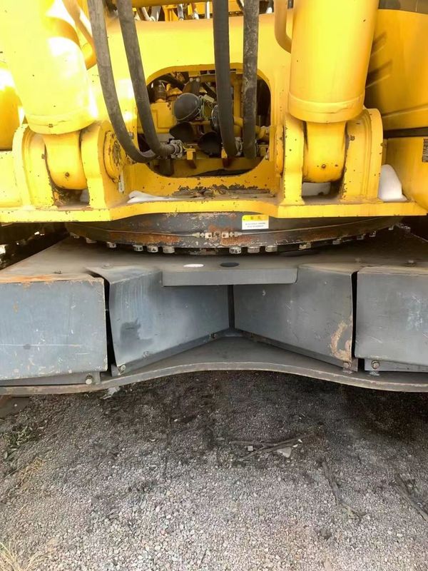 PC650-8R Χρησιμοποιούμενος εξορυκτής Komatsu μεταχειρισμένος 40 τόνων Μεγάλος εξορυκτής 650 αρχική μπογιά