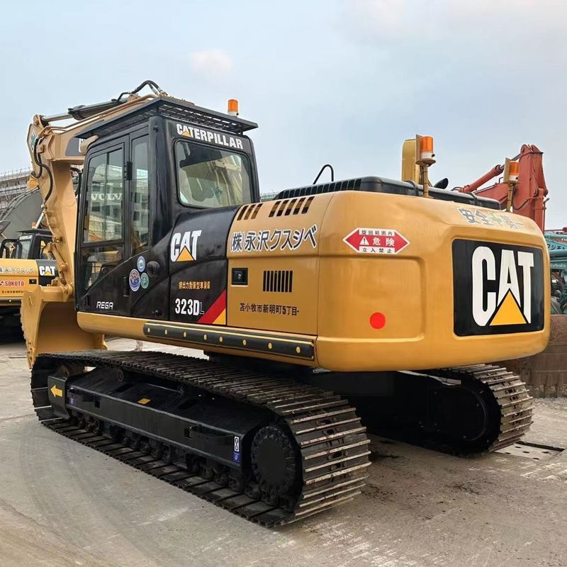 Χρησιμοποιούμενη Caterpillar 323DL Υδραυλική σκάψιμο βαρύτητα 23 τόνων CAT C6.6 κινητήρα