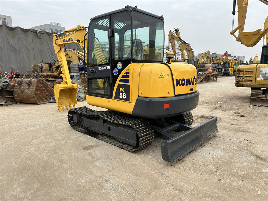 Μικρή Ιαπωνία Komatsu PC56 Χρησιμοποιούμενη Υδραυλική Εκσκαφέας Μίνι Μέγεθος Βάρος 5 Τόνων με λεπίδα