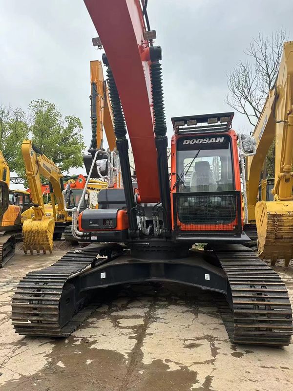 Αρχική εκσκαφέας Doosan Χρησιμοποιείται εκσκαφέας Doosan DX300LC Μεγάλο μέγεθος εκσκαφέας