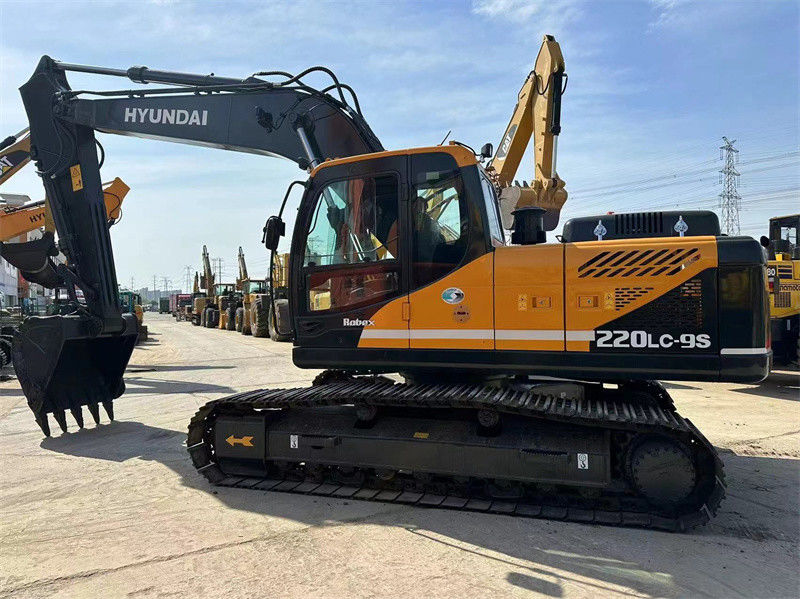 Χρησιμοποιούμενο υγιούνταϊ R220LC-9S εξορυκτήρας 22 τόνων Κορέα Χρησιμοποιούμενο υγιούνταϊ 220 εξορυκτικό σκάφος