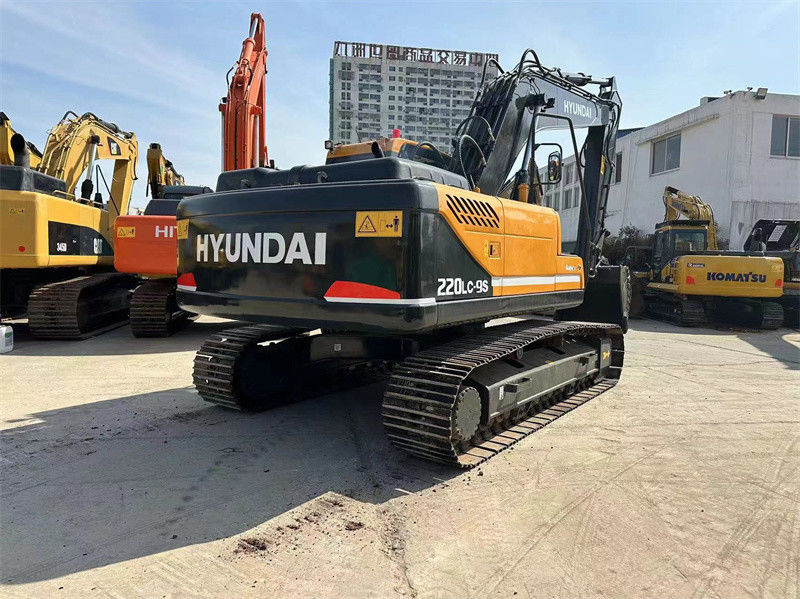 Χρησιμοποιούμενο υγιούνταϊ R220LC-9S εξορυκτήρας 22 τόνων Κορέα Χρησιμοποιούμενο υγιούνταϊ 220 εξορυκτικό σκάφος