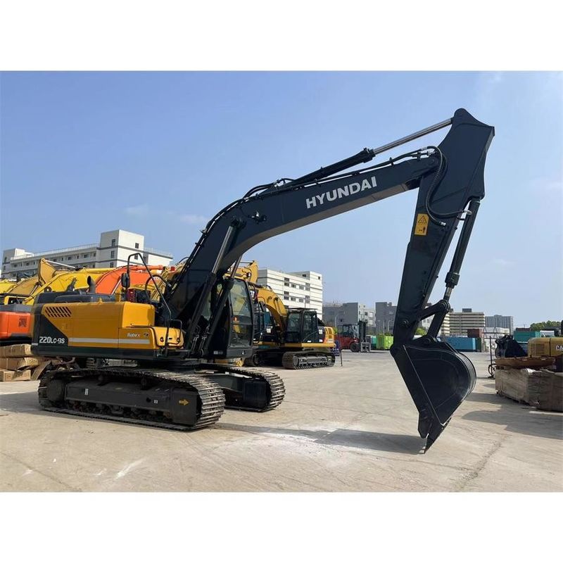 Υψηλό φορτίο Digger Hyundai R220 9S Συνολική διάσταση 9.55m*2.99m*3.08m