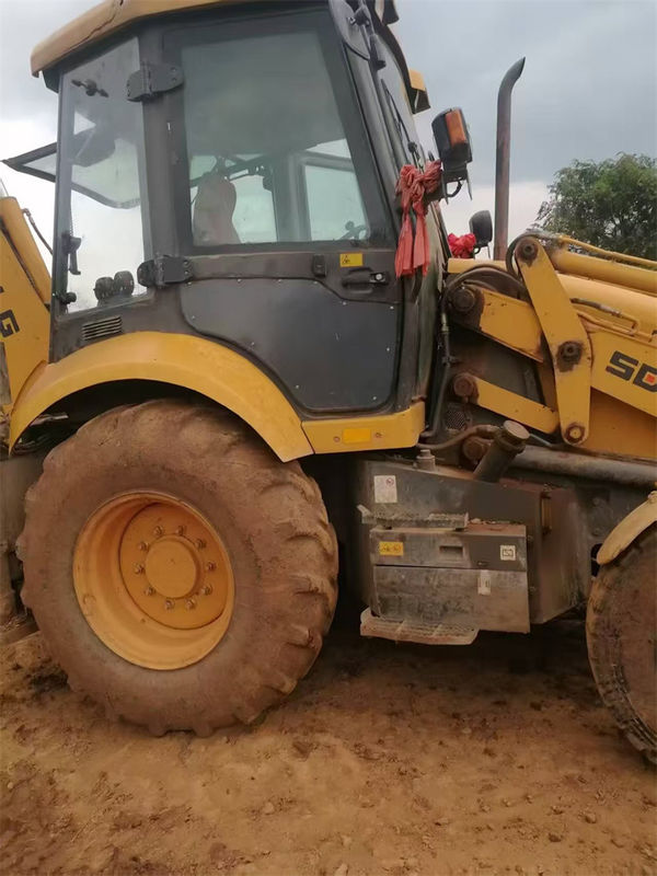 Προέλευση Χρησιμοποιούμενο SDLG B877 Backhoe Loader με διχασμένο κουβά Δεύτερο χέρι SDLG Wheel Backhoe Loader