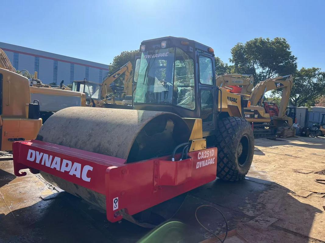 Χρησιμοποιημένο Dynapac CA30D Road Roller Compactor Dynapac CA30D Single-Drum Vibratory Roller