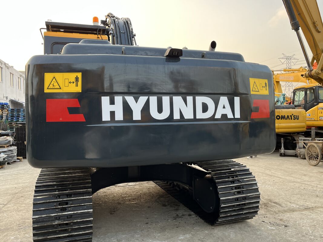 Μεταχειρισμένο Hyundai Excavator HX220HD Heavy Duty ανθεκτικό μοντέλο με ισχύ 120 kw και χωρητικότητα κάδου 1,2 κυβικών μέτρων