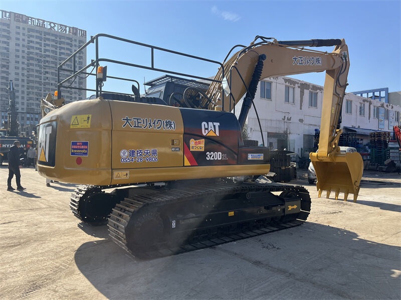 Υψηλής ποιότητας εξοπλισμός ορυχείων Μεσαίου μεγέθους εκσκαφέας Χρησιμοποιούμενος εκσκαφέας Cat 320D2