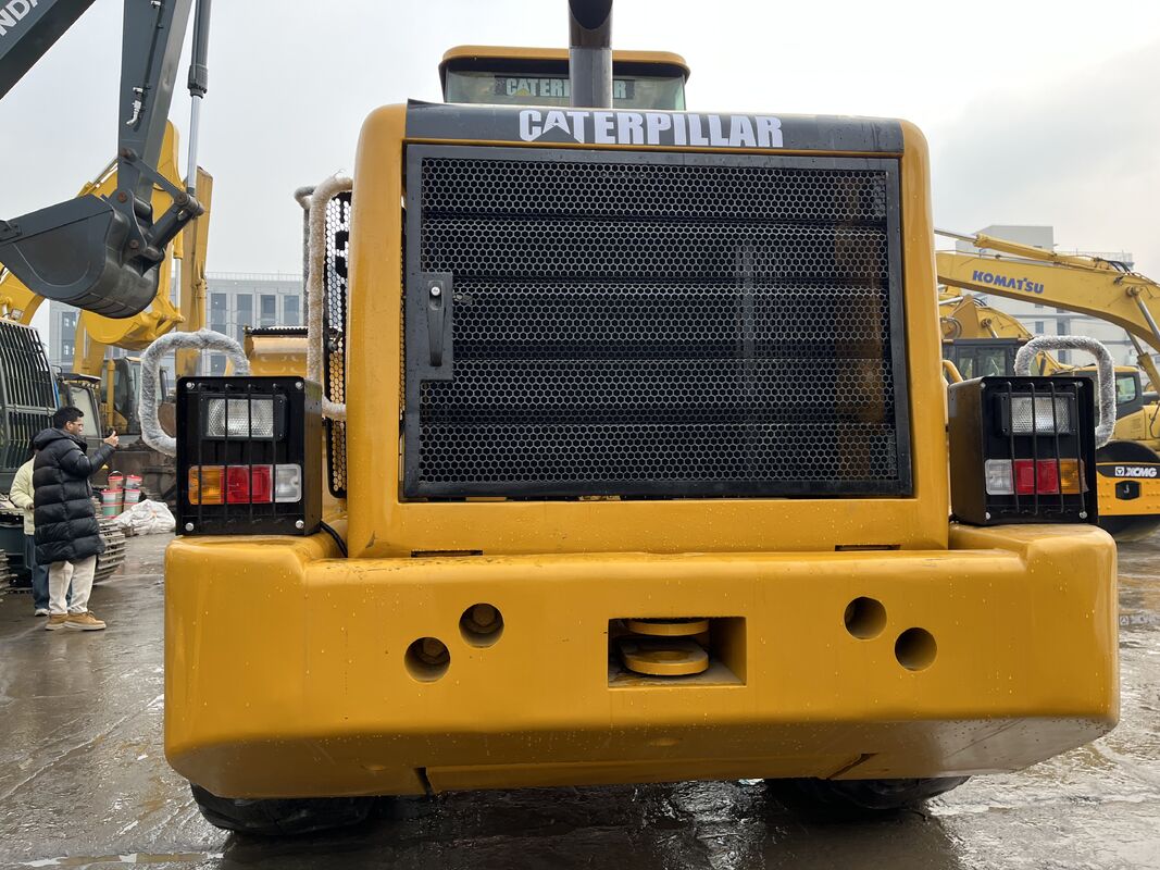 Χρησιμοποιούμενο φορτιστή τροχών CAT 966H με υψηλή δύναμη διάσπασης και ανθεκτικό σύστημα κίνησης που παρέχει απόδοση σε σκληρά βιομηχανικά περιβάλλοντα