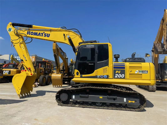Φθηνό μεταχειρισμένο σκάφος της Ιαπωνίας Komatsu PC200-8 Crawler Excavator με 800mm Track
